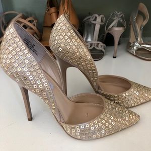 Steve Madden Varcity gold sequin heels
